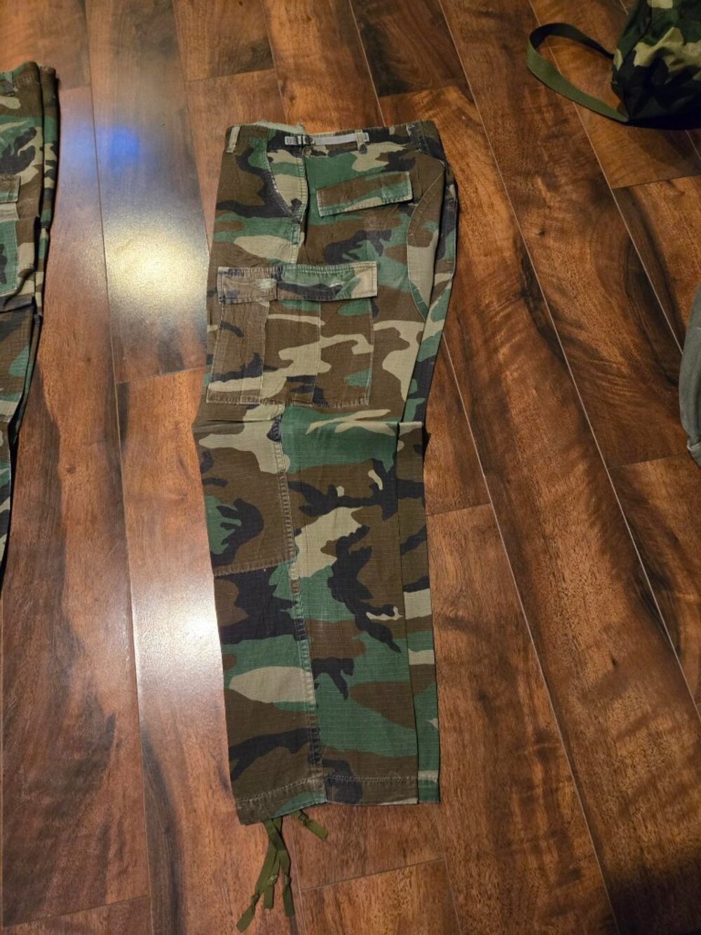 U.S. Army Woodland Camouflage Pattern Combat Trousers - Size Small-Short - Used